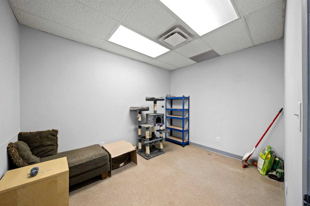 10 & 20-8028 Edgar Industrial Crescent, Red Deer, Alberta, T4P 3R3 (106723789)