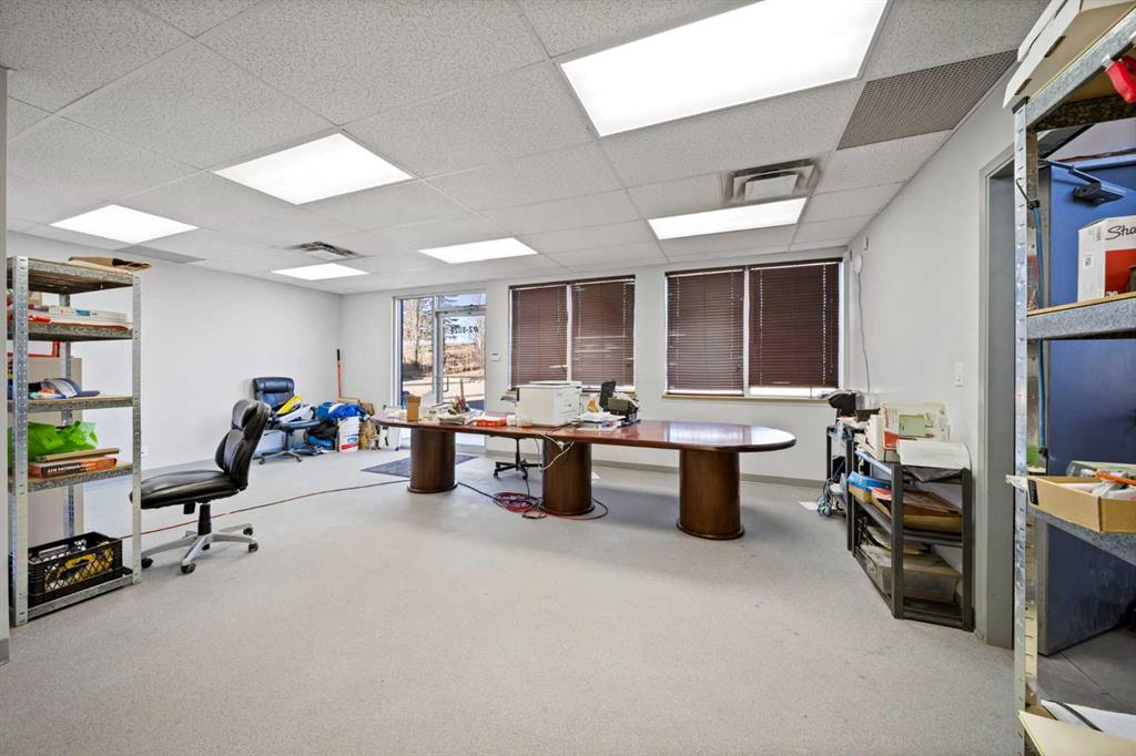 10 & 20-8028 Edgar Industrial Crescent, Red Deer, Alberta, T4P 3R3 (106723789)