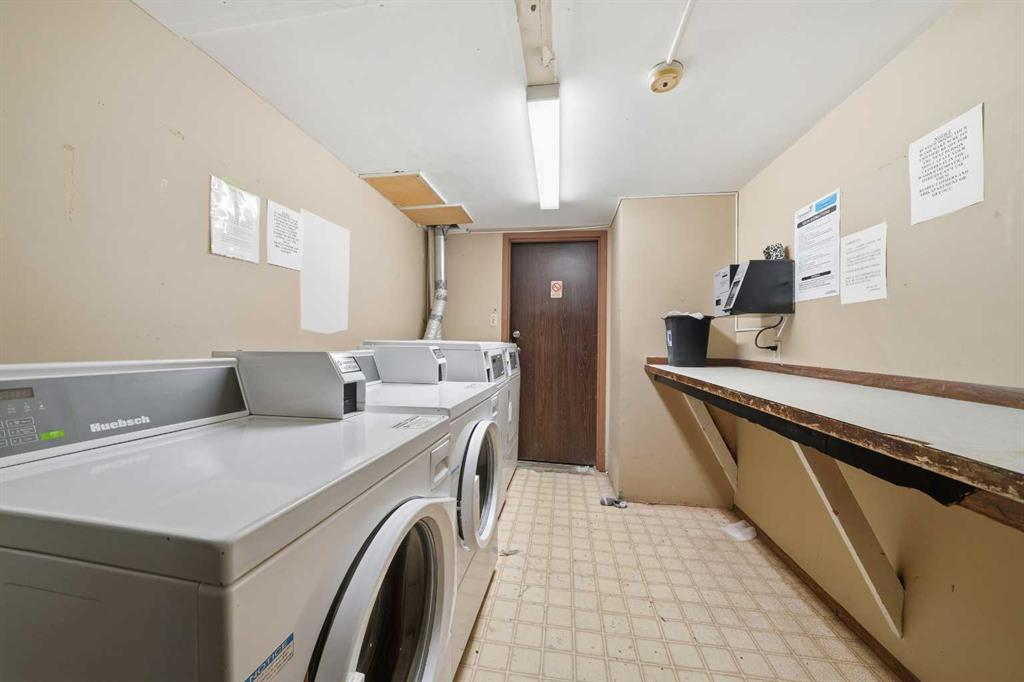 4746 55 Street, Red Deer, Alberta, T4N 2J1 (106743579)