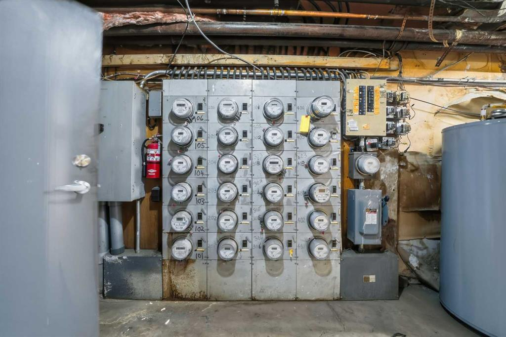 4746 55 Street, Red Deer, Alberta, T4N 2J1 (106743579)