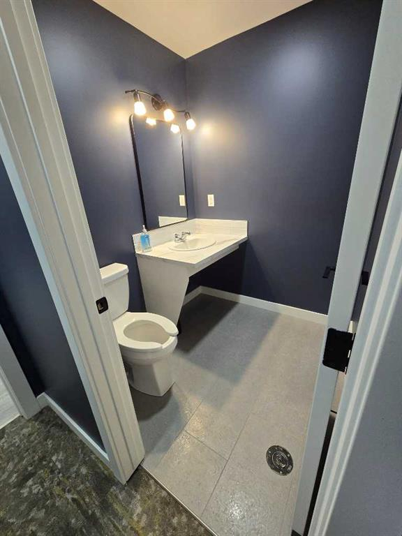 120 & 130-4707 50 Street, Red Deer, Alberta, T4N 1X3 (106963444)