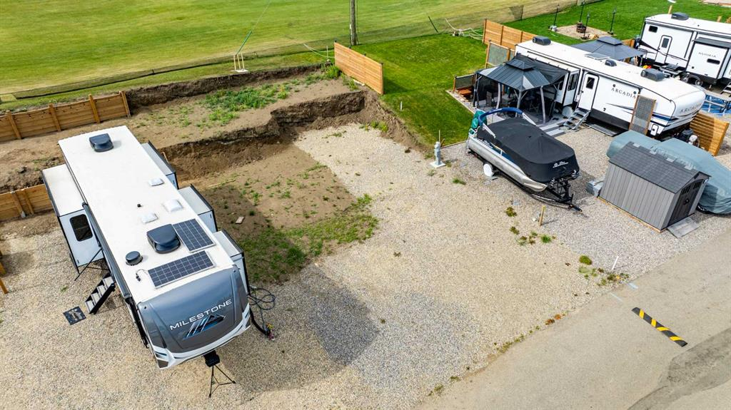 6141-25054 South Pine Lake Road, Rural Red Deer County, Alberta, T0M 1R0 (106971442)