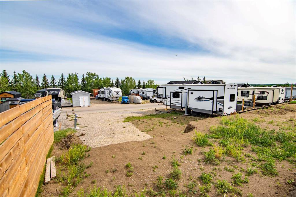 6141-25054 South Pine Lake Road, Rural Red Deer County, Alberta, T0M 1R0 (106971442)