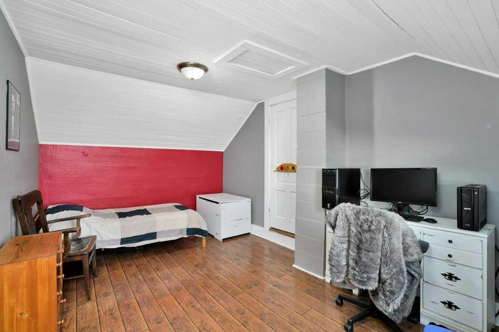 39212A- Highway 766 Highway, Rural Lacombe County, Alberta, T0M 0X0 (107005030)