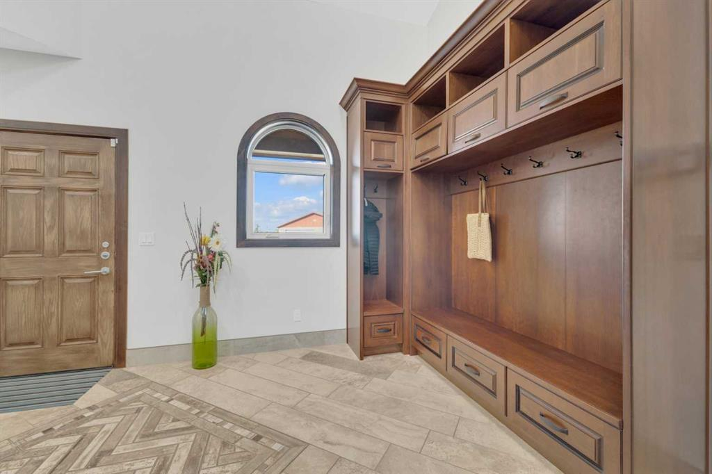 28012 Township Road 394, Rural Lacombe County, Alberta, T4M 0R6 (107090616)