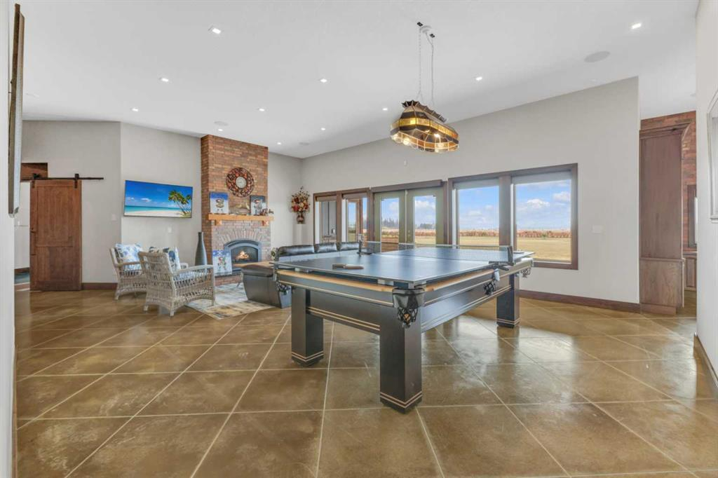 28012 Township Road 394, Rural Lacombe County, Alberta, T4M 0R6 (107090616)