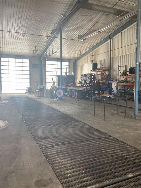 253 Burnt Park Drive, Rural Red Deer County, Alberta, T4S 2L4 (107097295)