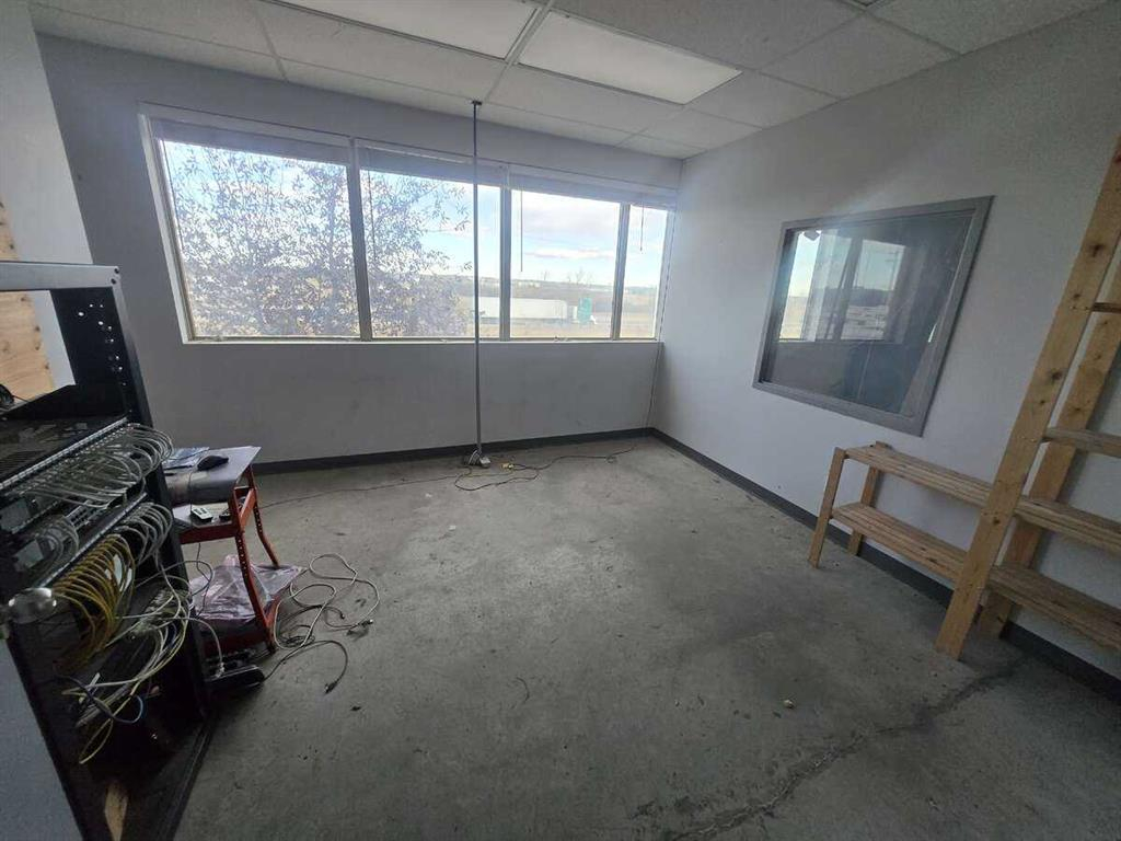 A1-3-53 Burnt Park Drive, Red Deer, Alberta, T4P 0J7 (107109260)