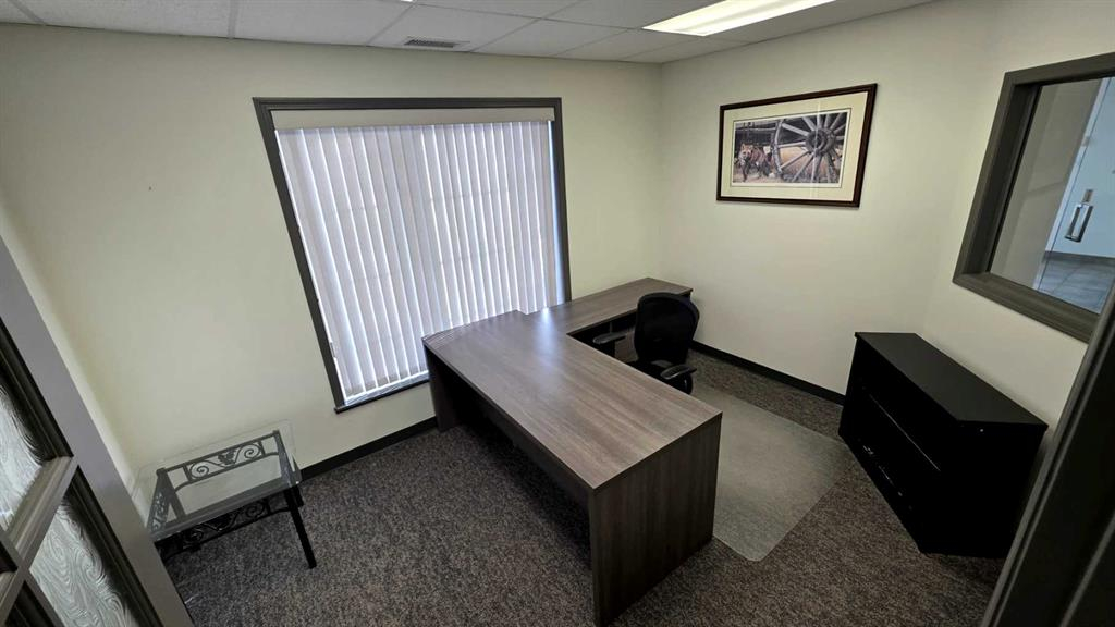 225-5114 58 Street, Red Deer, Alberta, T4N 2L8 (107111555)