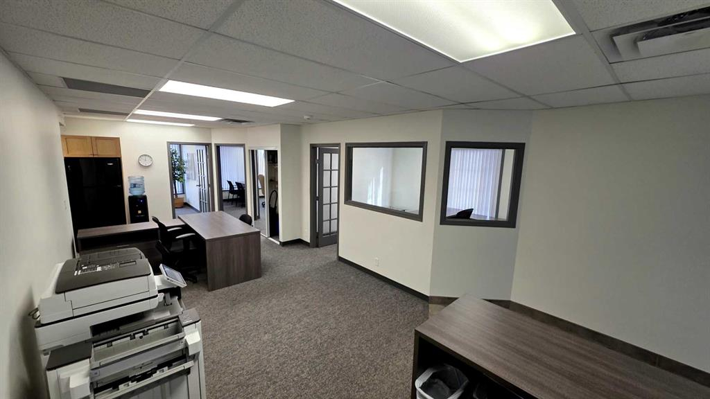 225-5114 58 Street, Red Deer, Alberta, T4N 2L8 (107111555)