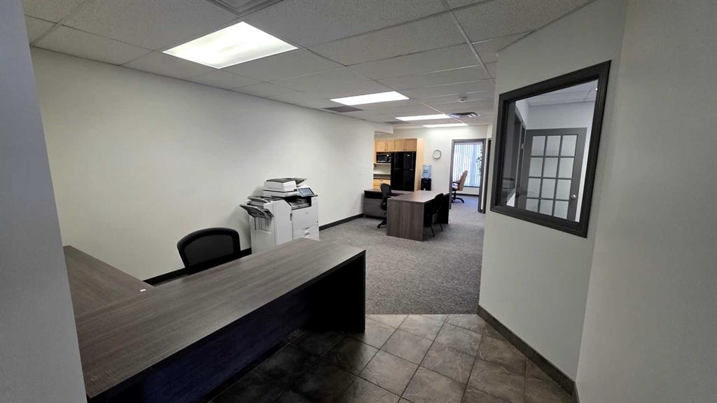 225-5114 58 Street, Red Deer, Alberta, T4N 2L8 (107111555)