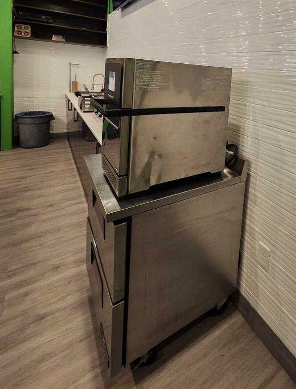 4914 52 Street, Red Deer, Alberta, T4N 4B4 (107120632)