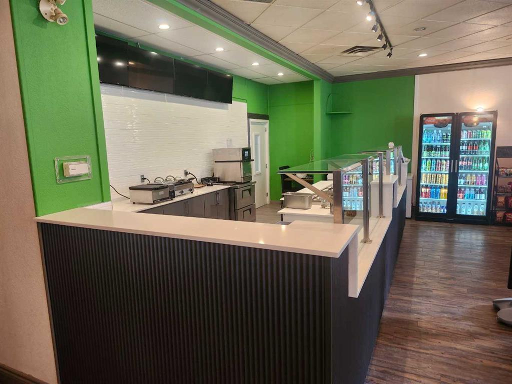 4914 52 Street, Red Deer, Alberta, T4N 4B4 (107120632)