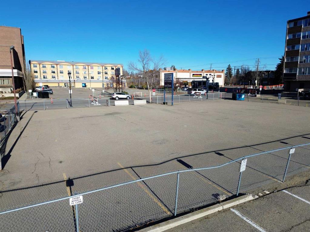 4717 49 Street, Red Deer, Alberta, T4N 6B9 (107183469)