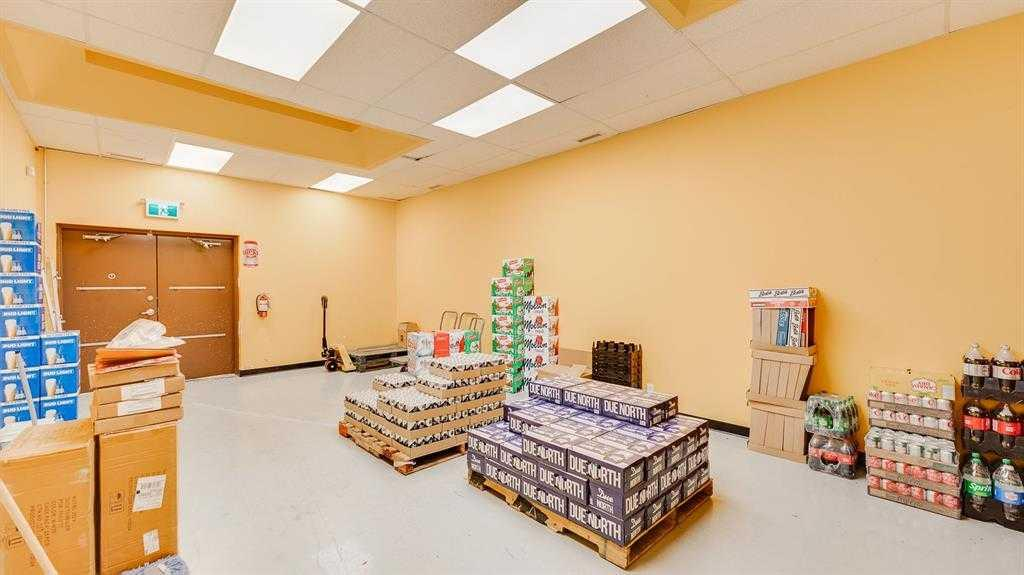 4617 50 Avenue, Red Deer, Alberta, T4N 3Z9 (107183906)