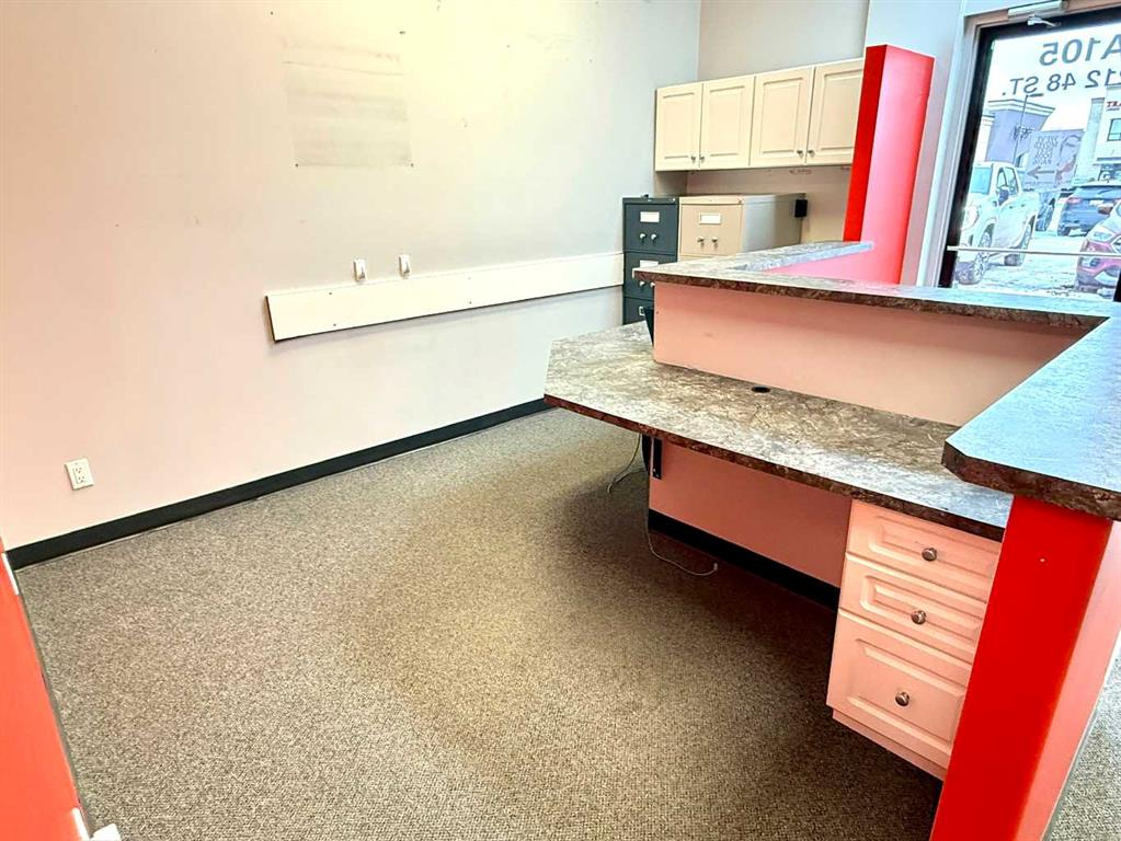 A105-5212 48 Street, Red Deer, Alberta, T4N 7C3 (107199270)