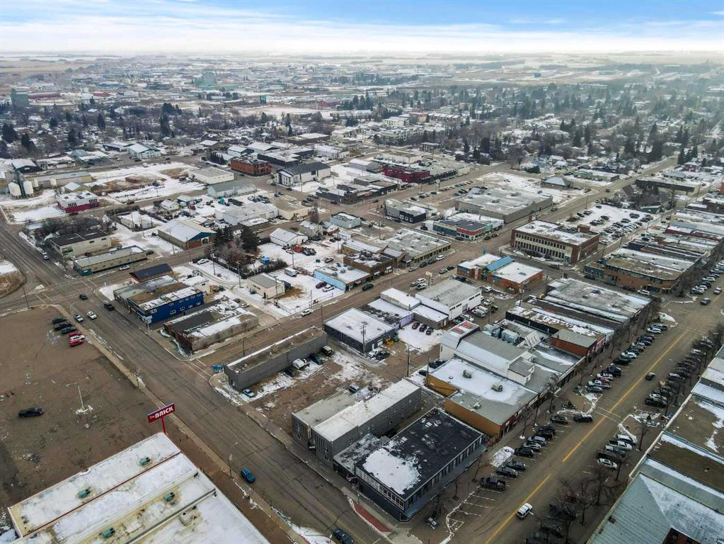 Bay C-4707 51 Avenue, Camrose, Alberta, T4V 0V3 (107243173)