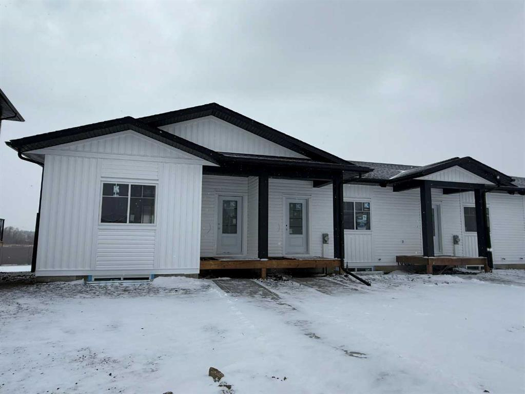 3-11 Gray, Sylvan Lake, Alberta, T4S0W4 (107322744)