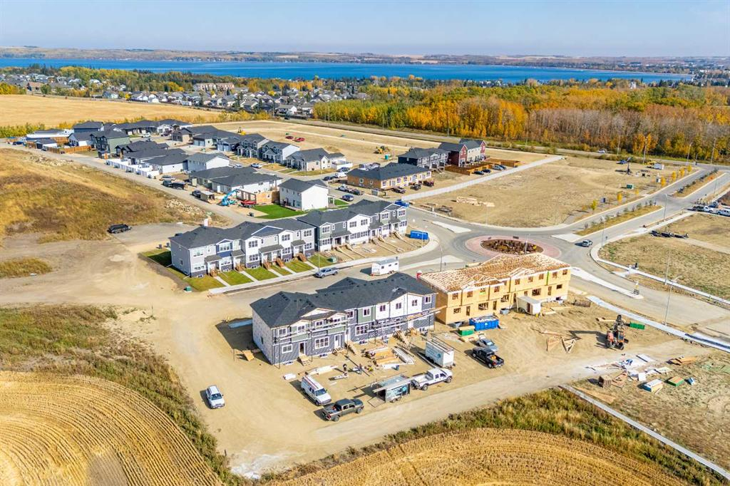 3-11 Gray, Sylvan Lake, Alberta, T4S0W4 (107322744)