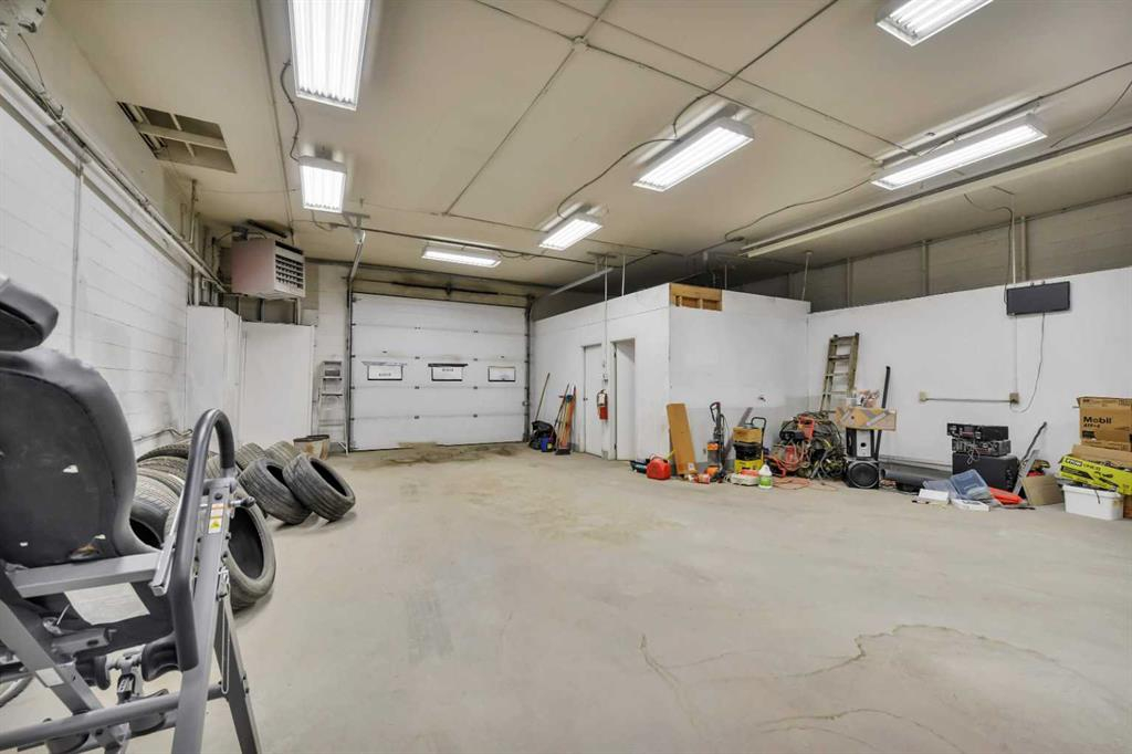 4727 60 Street, Red Deer, Alberta, T4N 2N8 (107335916)