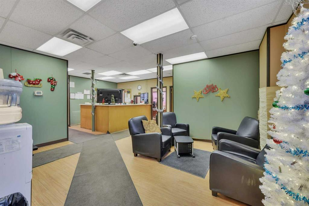 4727 60 Street, Red Deer, Alberta, T4N 2N8 (107335916)