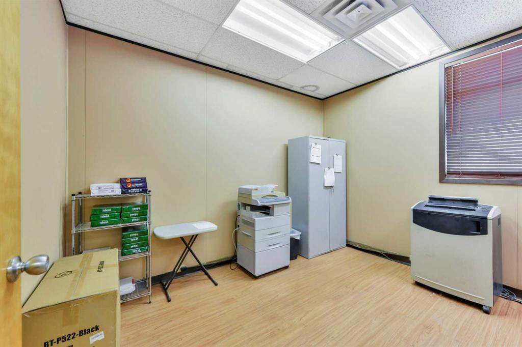 4727 60 Street, Red Deer, Alberta, T4N 2N8 (107335916)