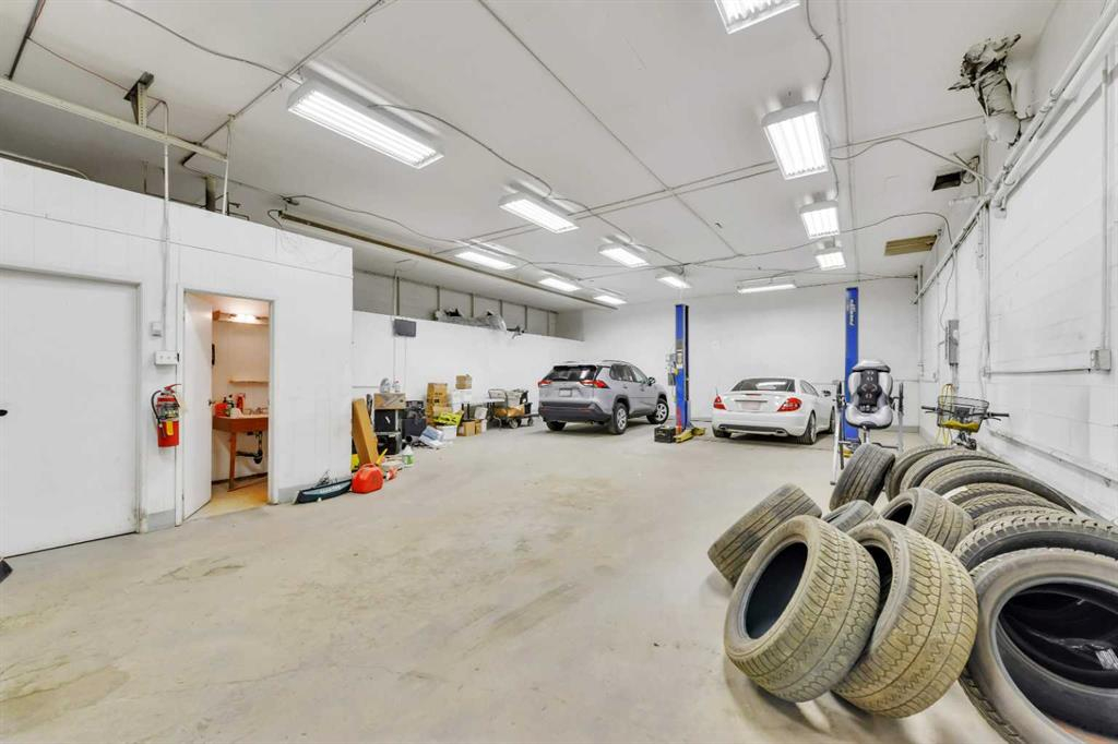 4727 60 Street, Red Deer, Alberta, T4N 2N8 (107335916)