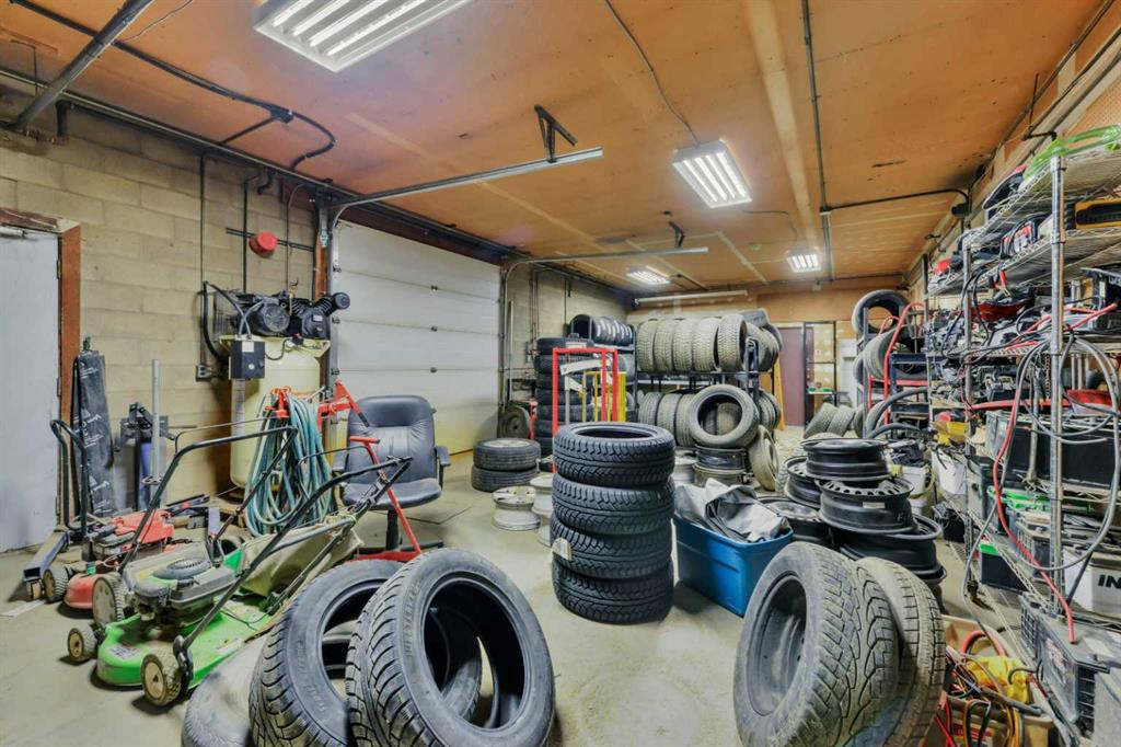 4727 60 Street, Red Deer, Alberta, T4N 2N8 (107335916)