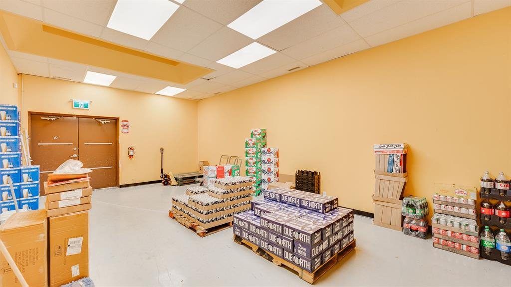 4617 50 Avenue, Red Deer, Alberta, T4N 3Z9 (107339473)