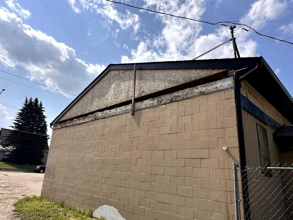 5120 49th Avenue, Innisfail, Alberta, T4G 1R1 (107350393)