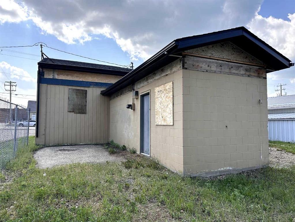 5120 49th Avenue, Innisfail, Alberta, T4G 1R1 (107350393)