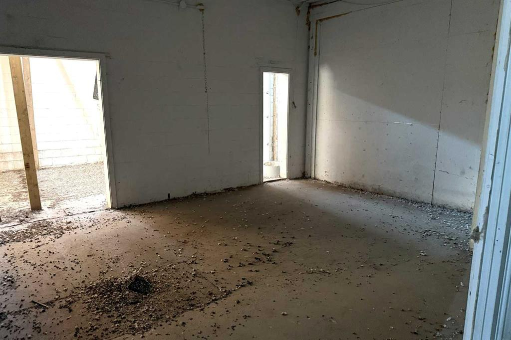 5120 49th Avenue, Innisfail, Alberta, T4G 1R1 (107350393)