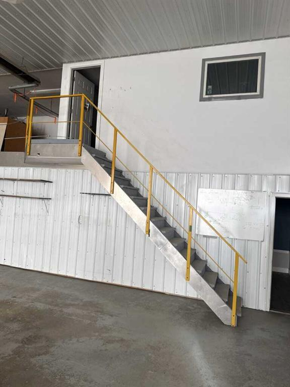 A-39325 Range Road Ext 273, Rural Lacombe County, Alberta, T0M 0J0 (107360508)