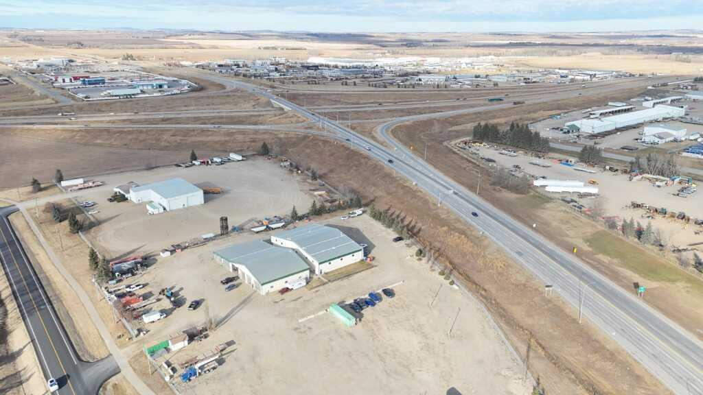 A-39325 Range Road Ext 273, Rural Lacombe County, Alberta, T0M 0J0 (107360508)