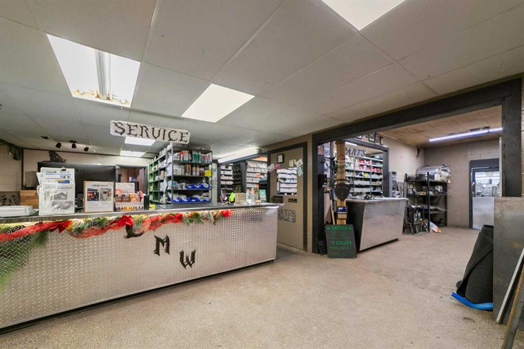 5013 48 Street, Camrose, Alberta, T4V1L9 (107398921)