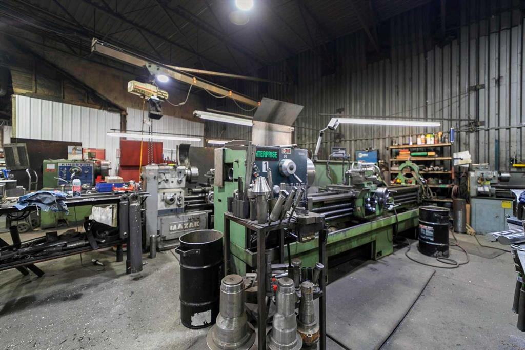 5013 48 Street, Camrose, Alberta, T4V1L9 (107398921)