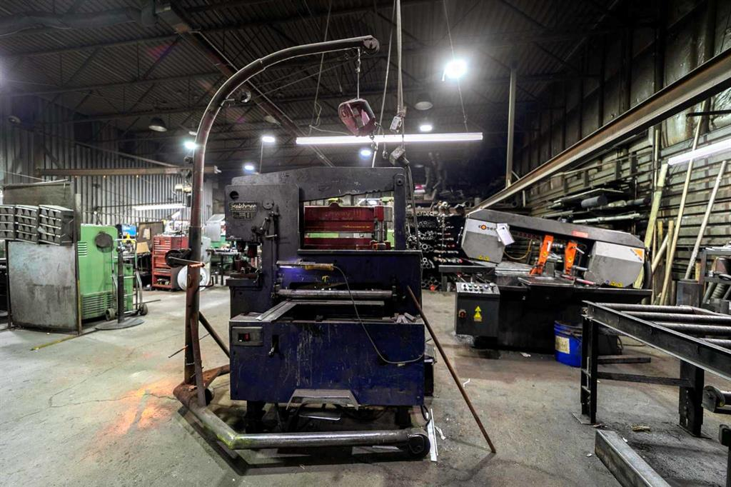 5013 48 Street, Camrose, Alberta, T4V1L9 (107398921)