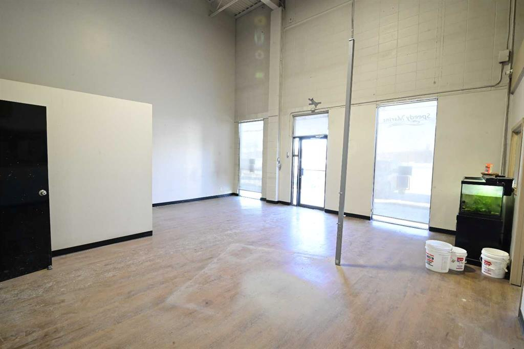 4-5-7419 50 Avenue, Red Deer, Alberta, T4P 1M5 (107436438)