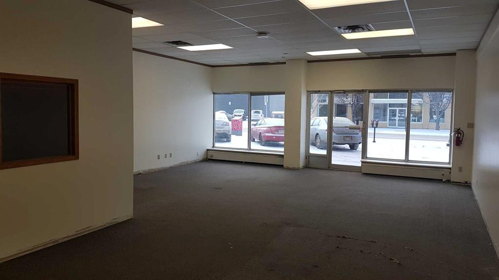 4801 51 Avenue, Red Deer, Alberta, T4N 4H2 (107455445)