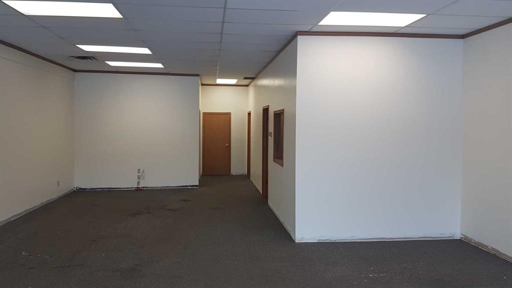 4801 51 Avenue, Red Deer, Alberta, T4N 4H2 (107455445)