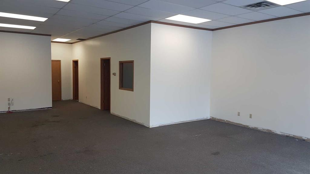 4801 51 Avenue, Red Deer, Alberta, T4N 4H2 (107455445)