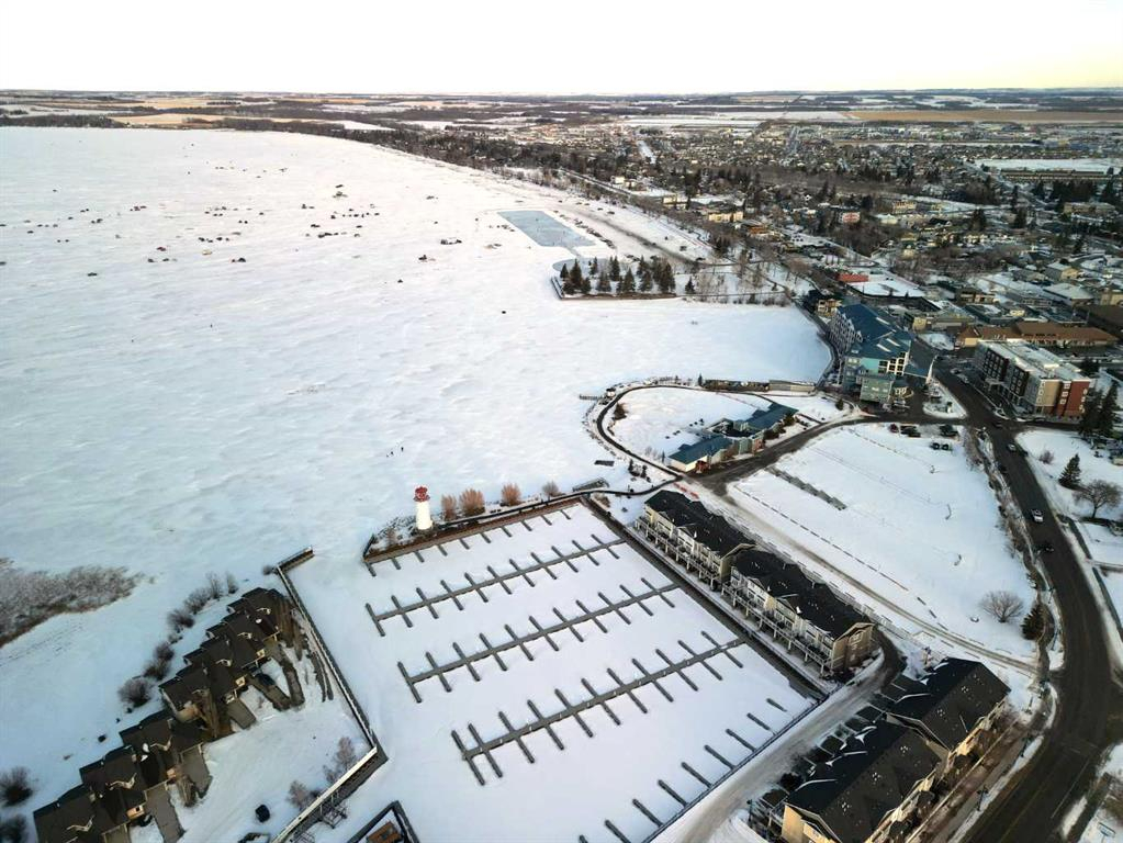 26-5230 Lakeshore Drive, Sylvan Lake, Alberta, T4S 1Y8 (107535251)