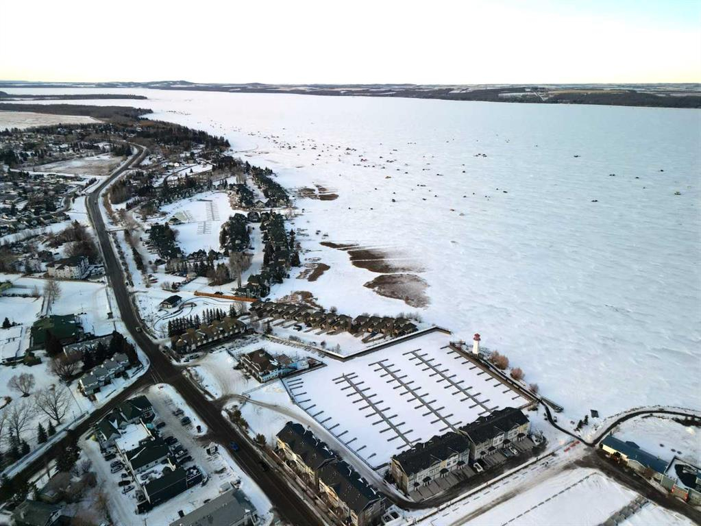 26-5230 Lakeshore Drive, Sylvan Lake, Alberta, T4S 1Y8 (107535251)