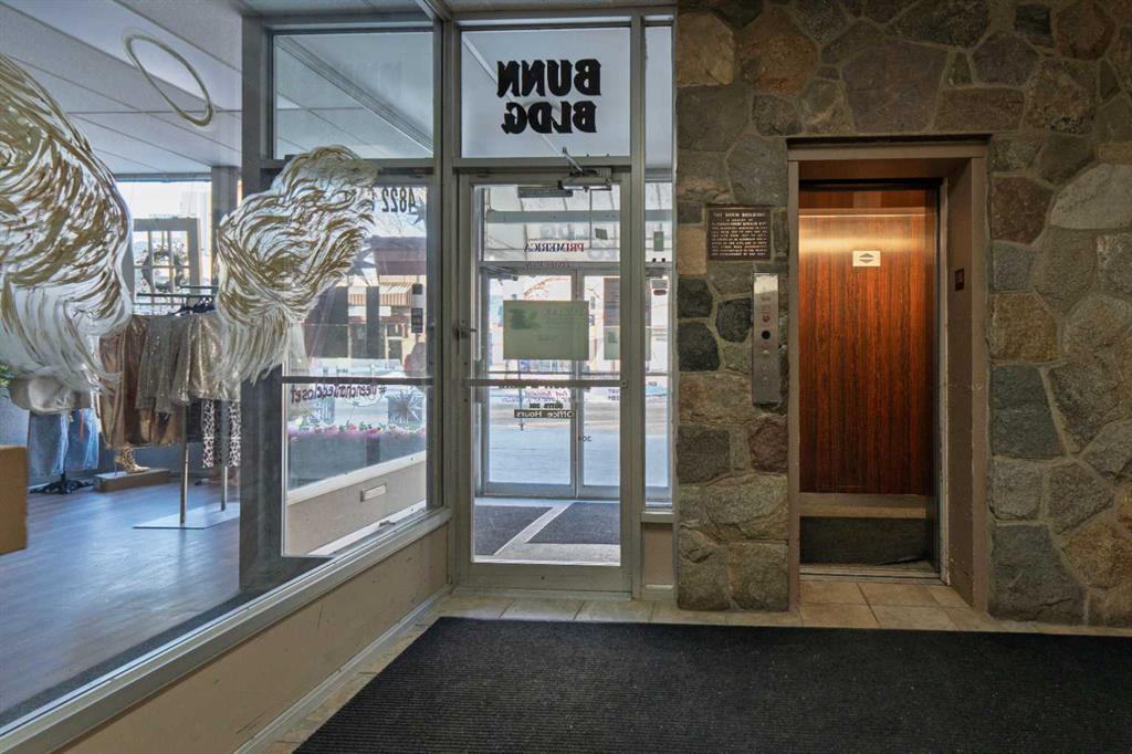 4820 50 Avenue, Red Deer, Alberta, T4N 4A4 (107584599)