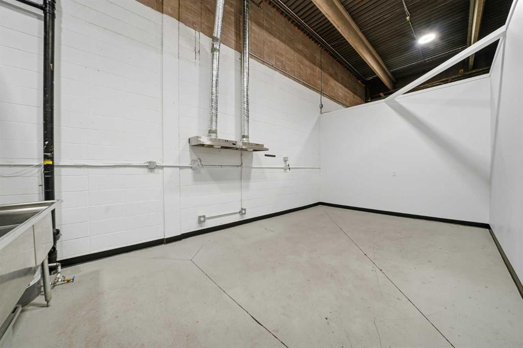 15-7667 50 Avenue, Red Deer, Alberta, T4P 1M6 (107622676)