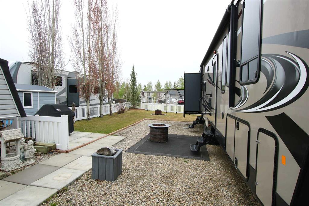 5067-35468 Range Road 30, Rural Red Deer County, Alberta, T4G 0M3 (107730351)