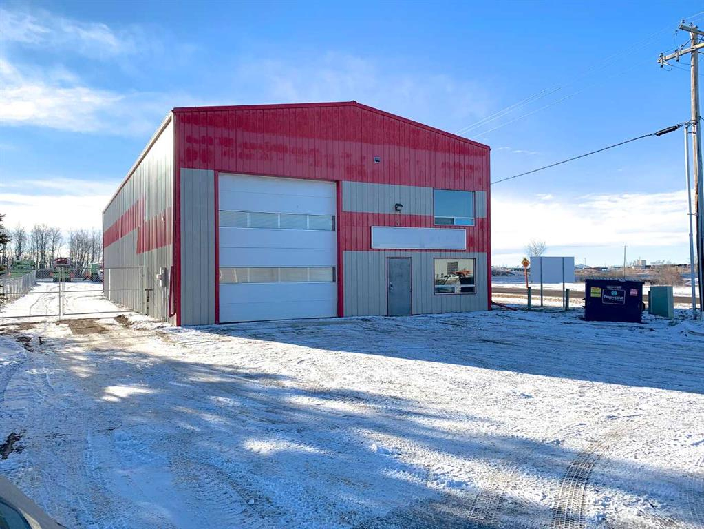 3 & 5 Van der Horn Way, Rural Red Deer County, Alberta, T4S 2M4 (107742701)