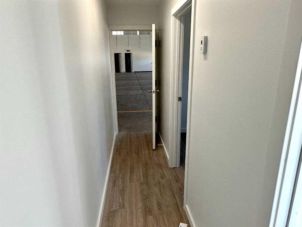 3 & 5 Van der Horn Way, Rural Red Deer County, Alberta, T4S 2M4 (107742701)