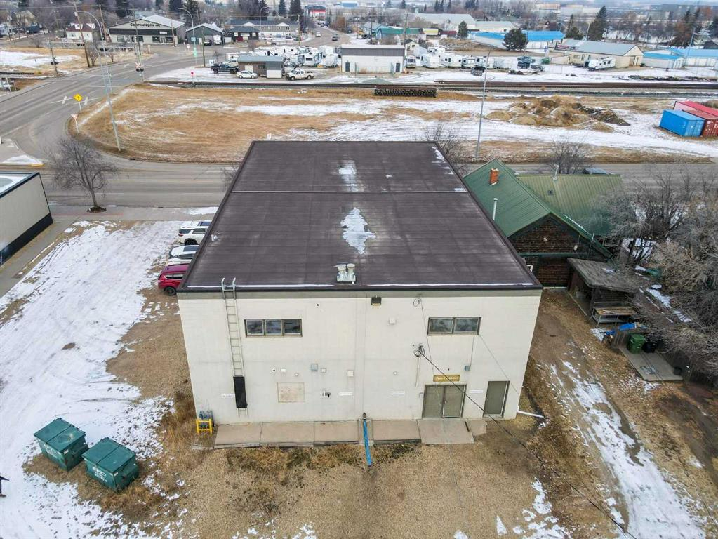 Part of Bay A-4707 51 Avenue, Camrose, Alberta, T4V 0V3 (107761577)