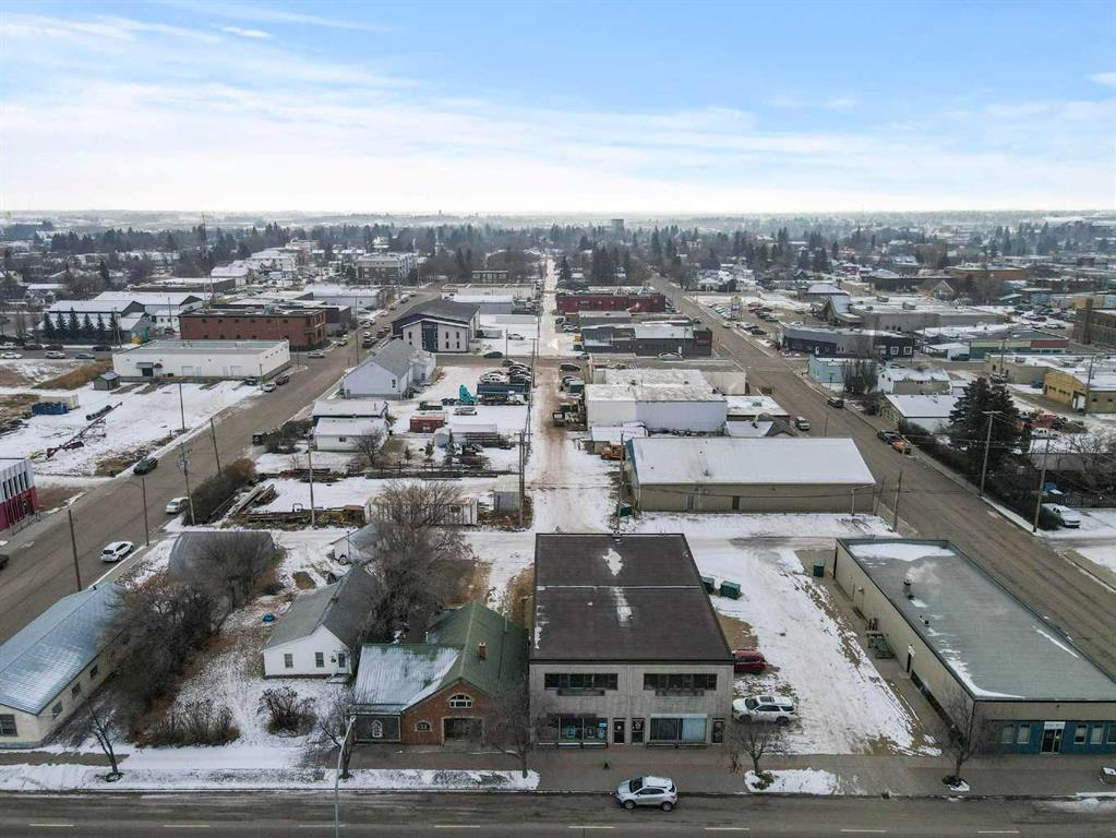 Part of Bay A-4707 51 Avenue, Camrose, Alberta, T4V 0V3 (107761577)